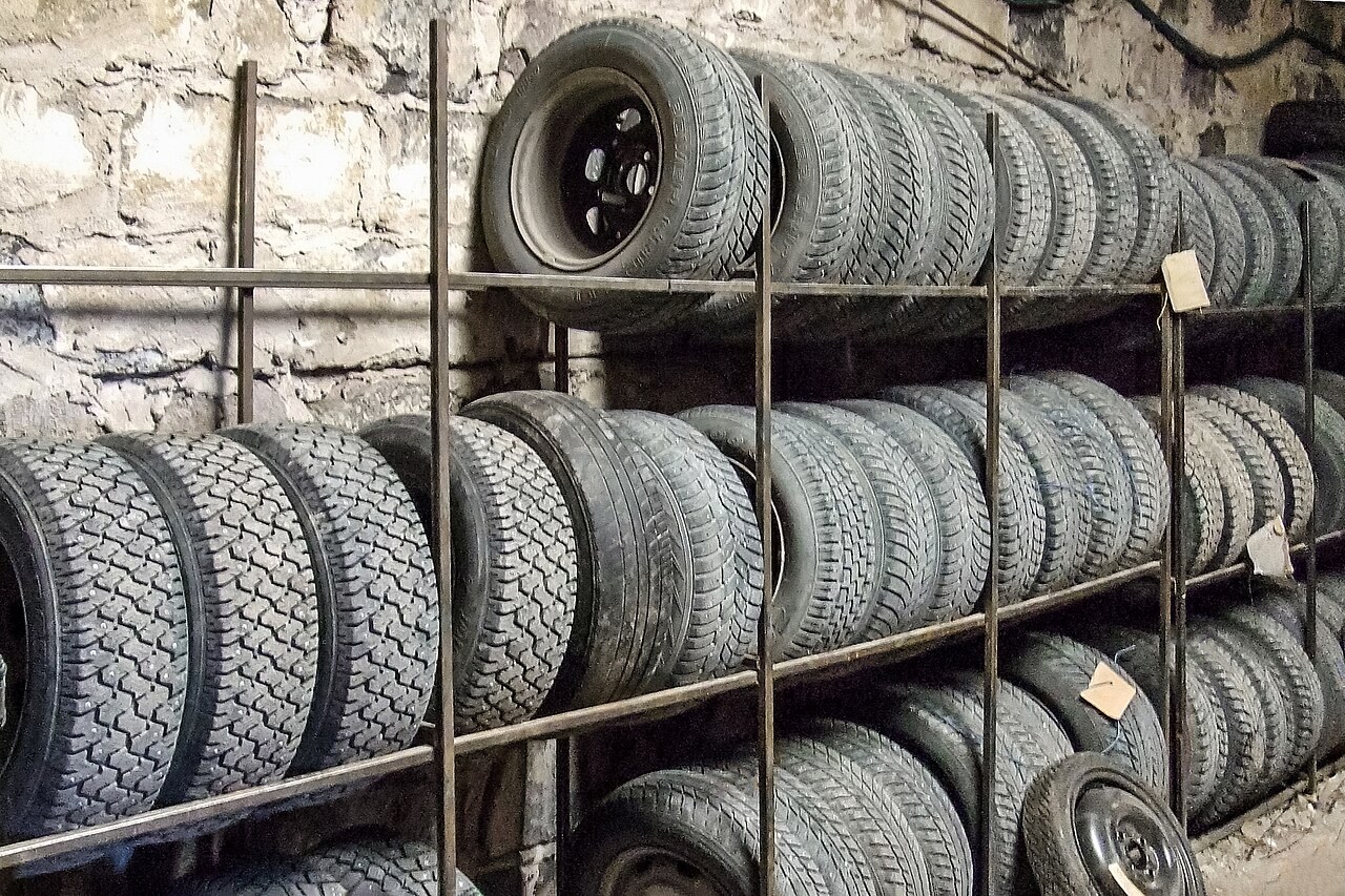 Complete wheels on storage racks